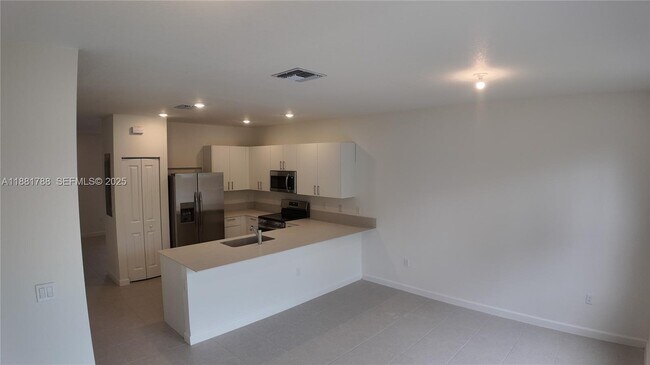 Building Photo - 35761 SW 178th Ct