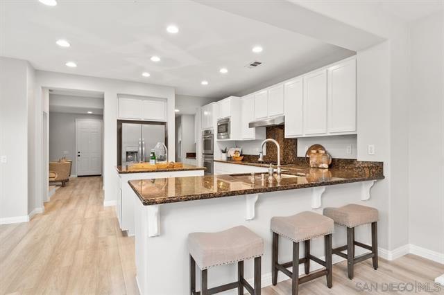 Building Photo - 15710 Kristen Glen