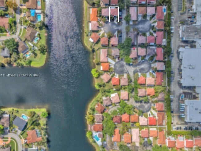 Building Photo - 300 SW 100th Ave