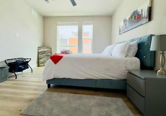 Building Photo - 12208 Tech Ridge Blvd