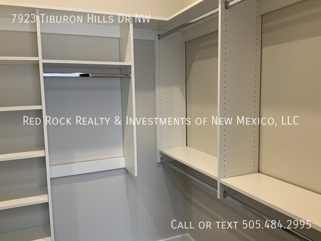 Building Photo - 7923 Tiburon Hills Drive NW