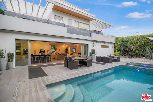 Building Photo - 6379 Colgate Ave