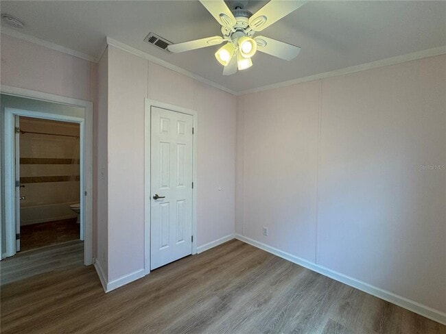 Building Photo - 3217 Old Tampa Hwy