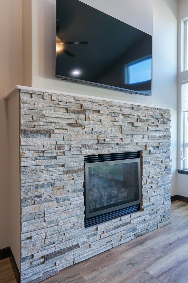 Building Photo - Just Completed  Beautiful Two Bedroom Two ...