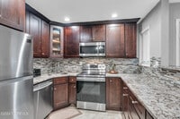 Building Photo - 91 Arrowood Rd