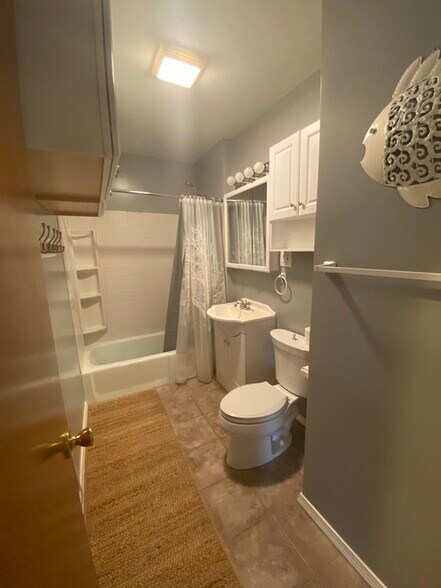 Building Photo - 1277 Massachusetts Ave