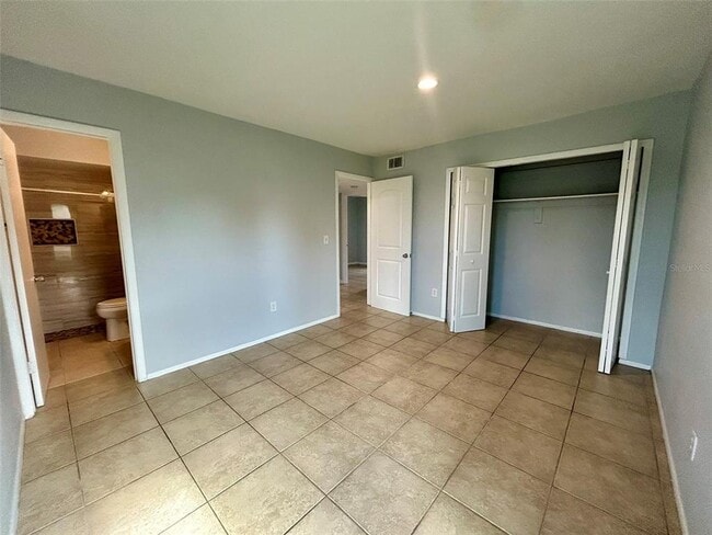 Building Photo - 3474 Norwick St