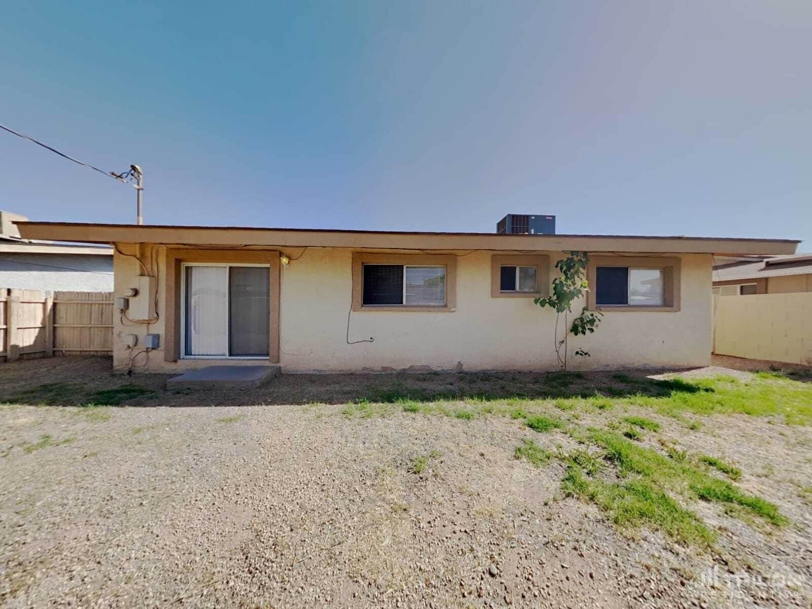 Building Photo - 3722 W Diana Ave