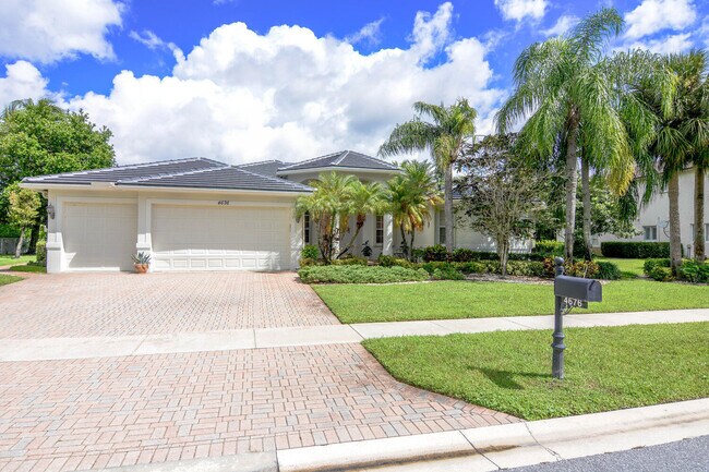 Building Photo - 4676 Manderly Dr