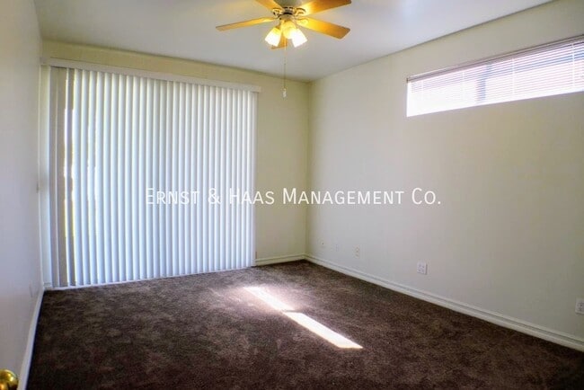 Building Photo - 3560 Pine Ave