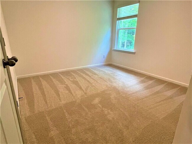 Building Photo - 270 Rivulet Dr
