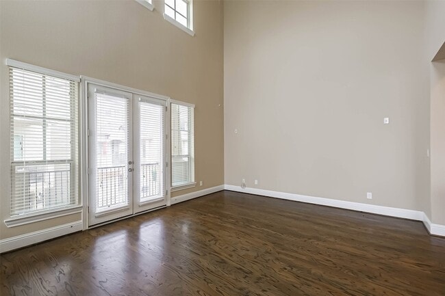 Building Photo - 6011 Kansas St