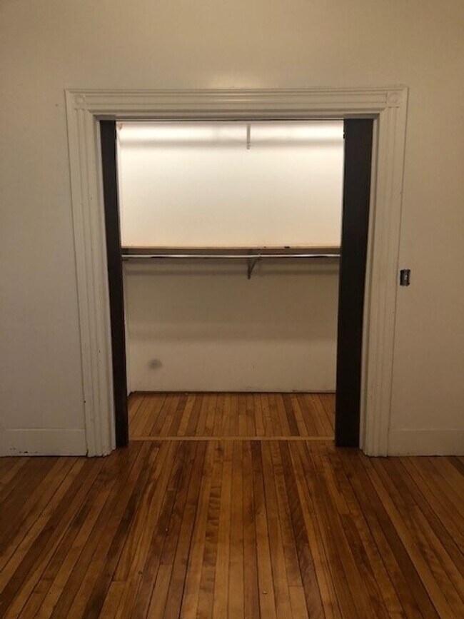 Building Photo - 28 Gilman St