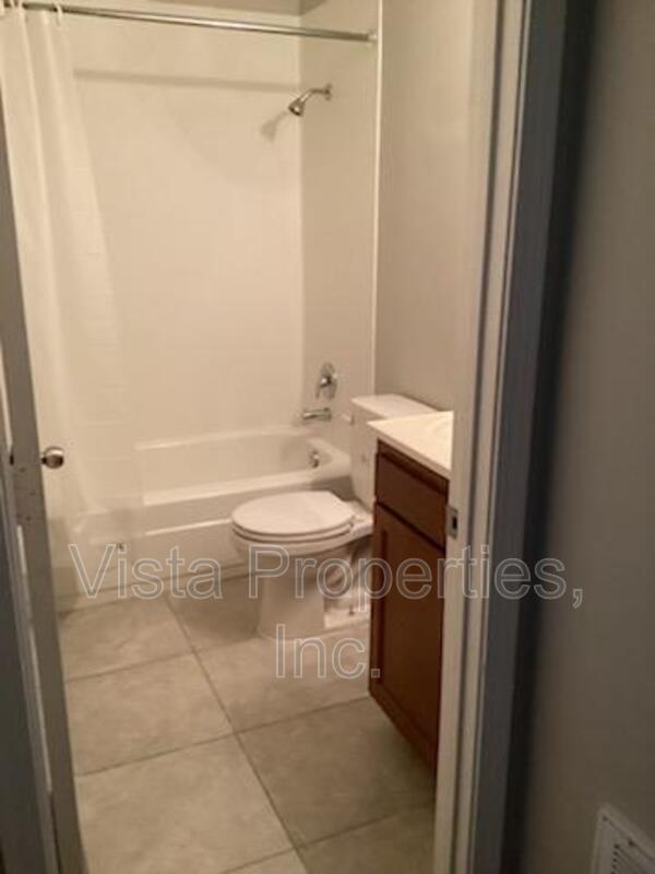 Building Photo - 4913 Saddlebrook Ln