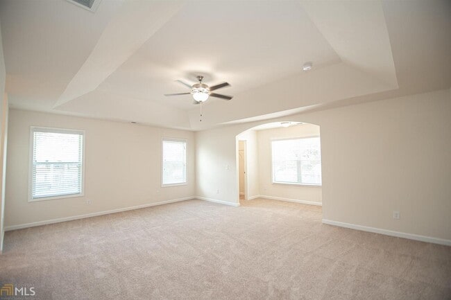 Building Photo - 6045 Williams Rd