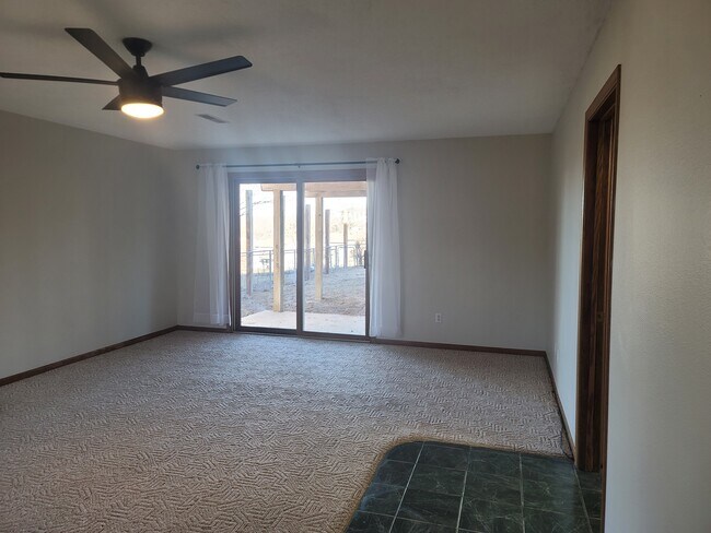 Lower Level Rec Room - 1224 Jensen St