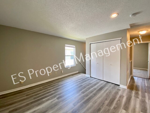 Building Photo - Welcome home to this stunning 4-bedroom, 2.5-bath home in Camby!