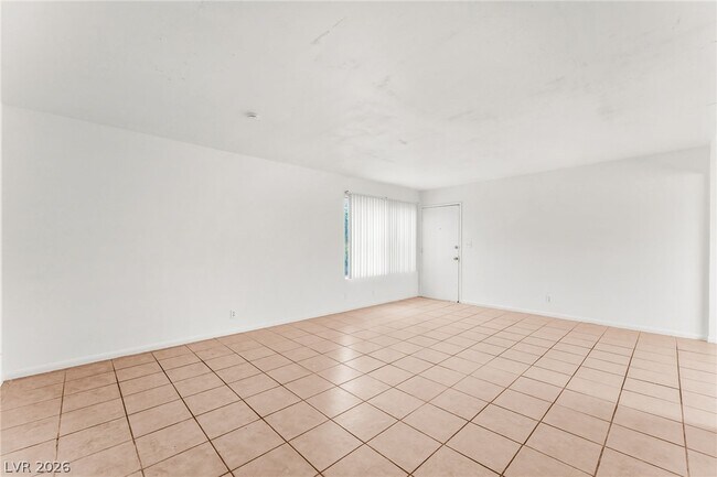 Building Photo - 3204 N Michael Way