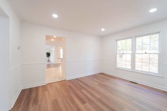 Building Photo - Fabulous Home in Aquia Harbor