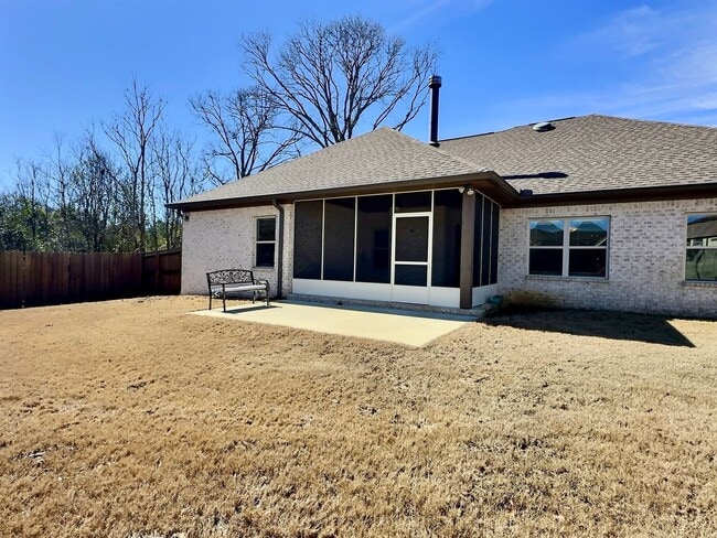 Building Photo - For Rent - Highly Desirable Summerfield, D...