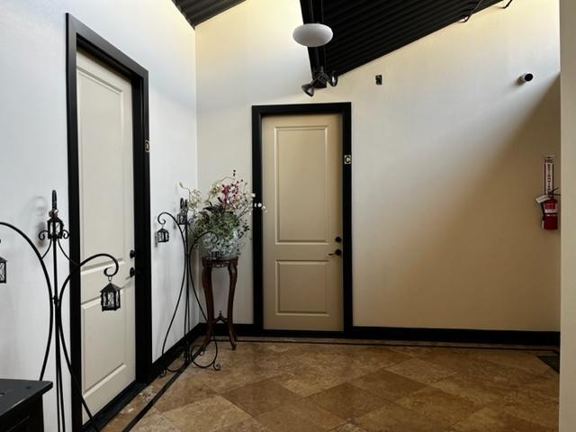 Building Photo - 730 E 3rd St