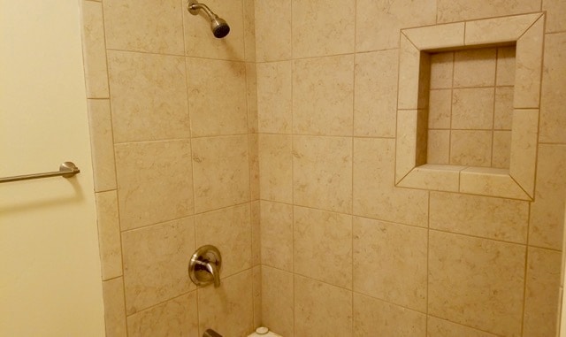 shower - 7850 Co Rd 203