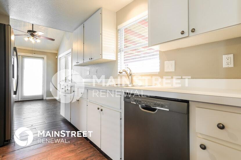 Building Photo - 5150 Moeller Ave