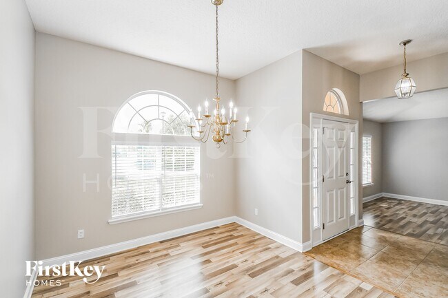 Building Photo - 408 Spring Ridge Ct