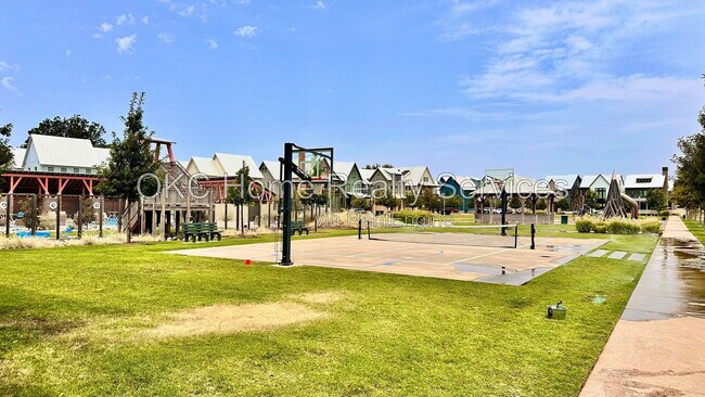 Building Photo - 941 Pedalers Ln
