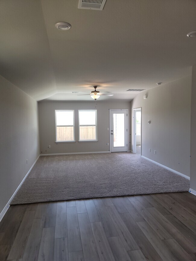 Living room - 13103 Brave Tenderfoot Trl