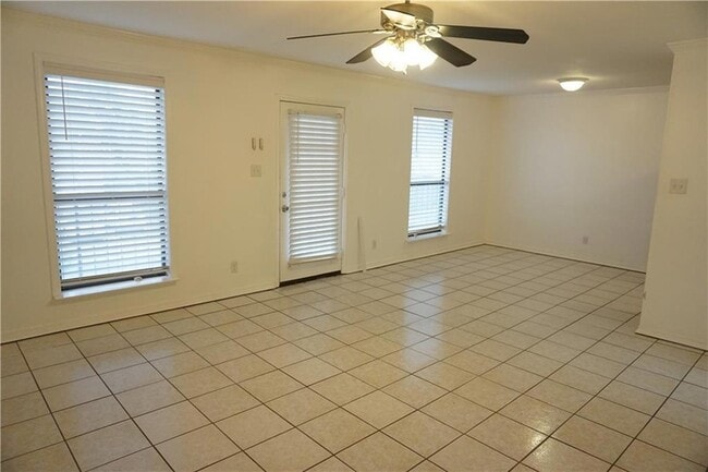 Building Photo - 1448 Carrollton Ave