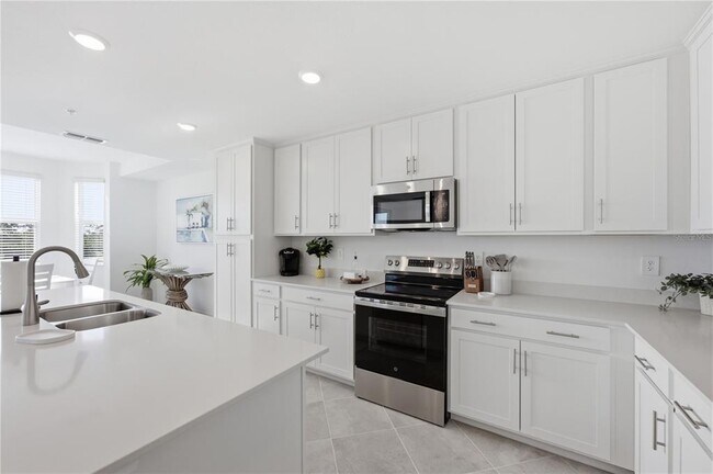 Building Photo - 17600 Opal Sand Dr