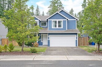 Building Photo - Charming 3BR/2.5BA in Desirable Gig Harbor...