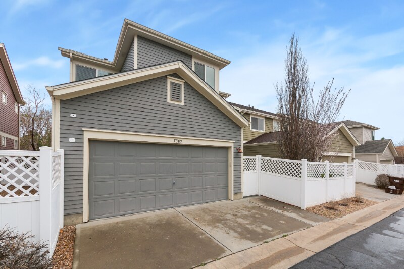 Building Photo - 5309 Cinquefoil Ln