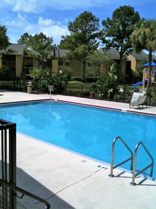 Building Photo - 3772 Idlebrook Cir