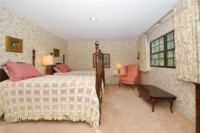 Building Photo - 1406 Magna Ct