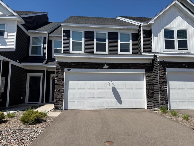 Building Photo - 6285 Larkspur Ln