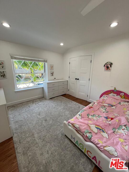 Building Photo - 9420 Creemore Dr