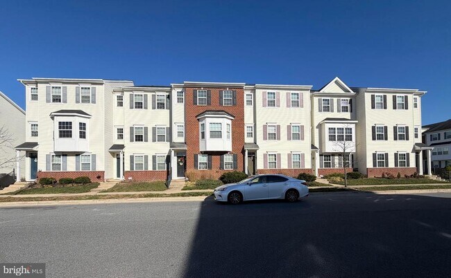 Building Photo - 122 Ridgemont Dr