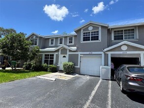 Building Photo - 12159 SW 52nd Ct