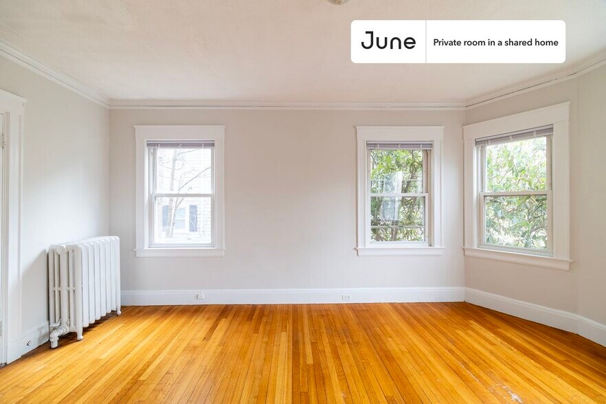 Building Photo - Room in Shared 4 bed/2 bath home