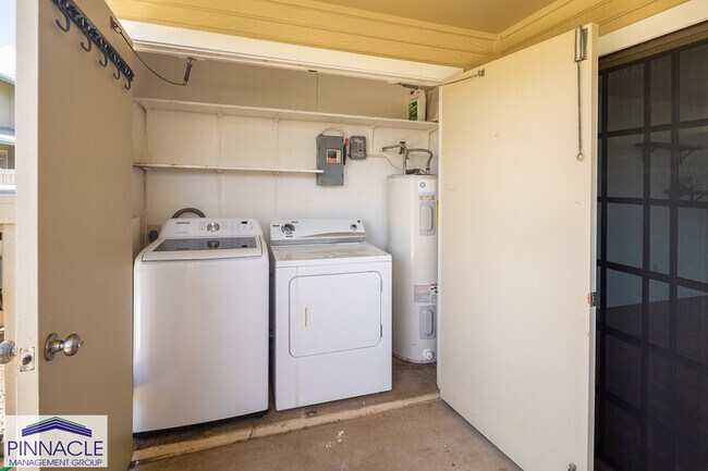 Building Photo - 91-1022 Kaiau Ave #3A