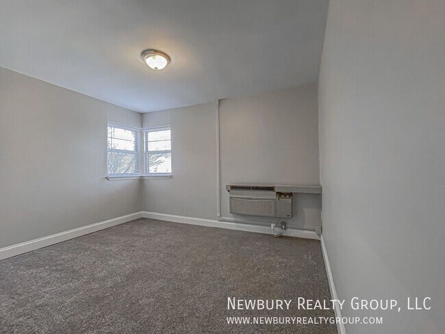 Building Photo - 313 San Juan Dr