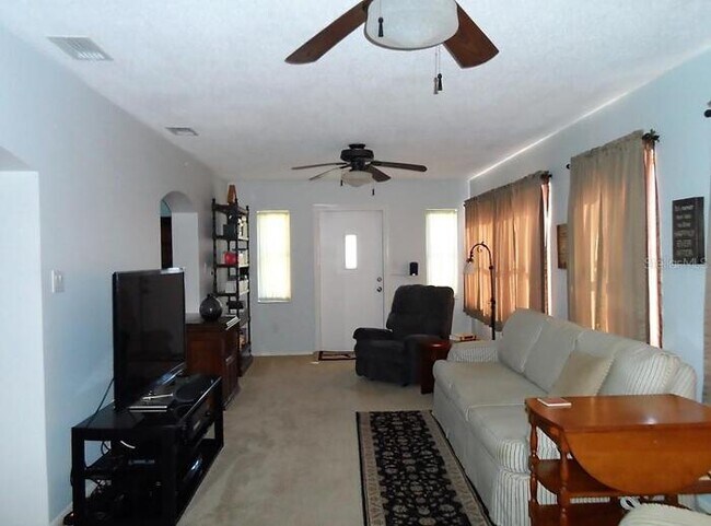 Building Photo - 3BR/3 Bath Rental or Rent-to-Own Home!