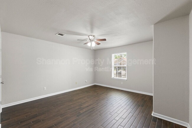 Building Photo - 709 E 41st St
