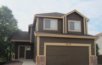 Building Photo - 6035 Hombre Ct