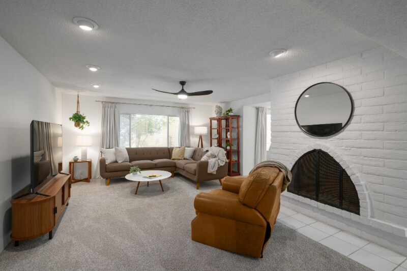 Building Photo - 4133 N 78th Way