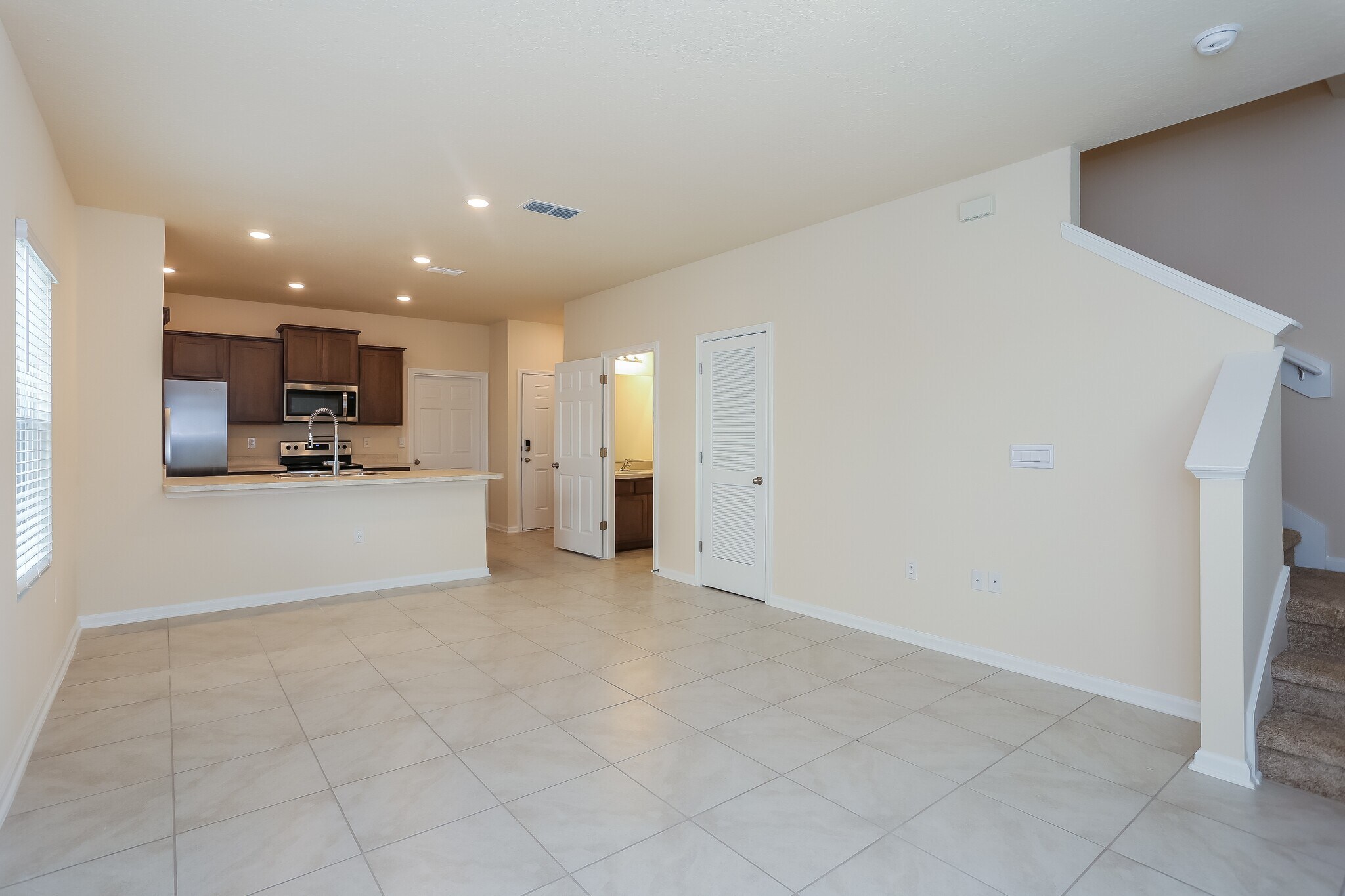 Building Photo - 86728 Mainline Rd