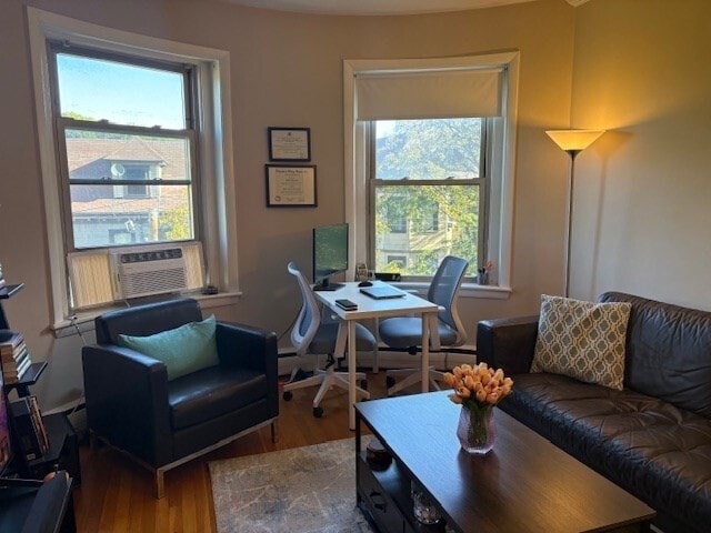 Primary Photo - 15-17 University Rd