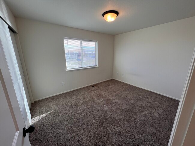 Building Photo - 2670 Turquoise St